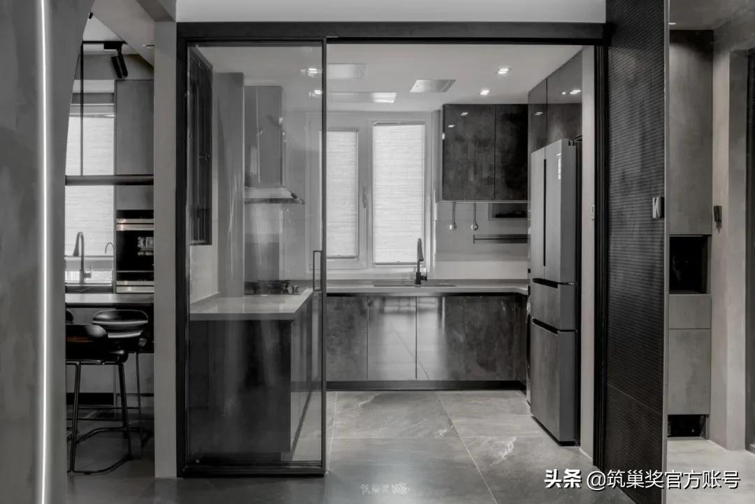 纯黑色装修设计师,纯黑色家装设计