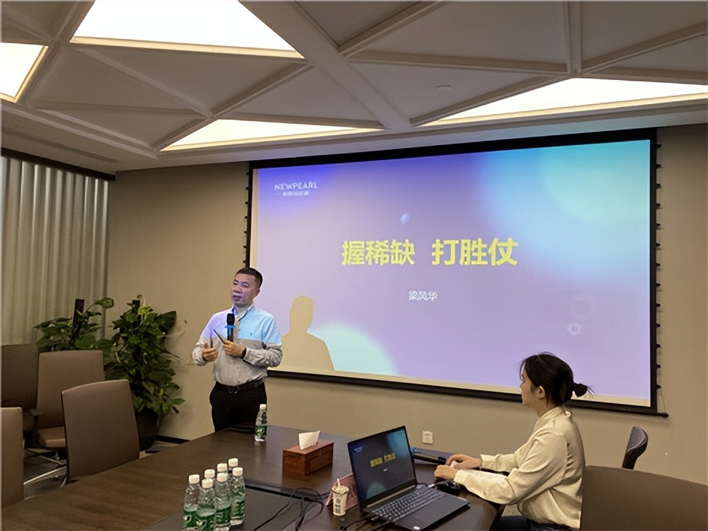 新明珠岩板优势在哪里,智能岩板哪个牌子好点实惠