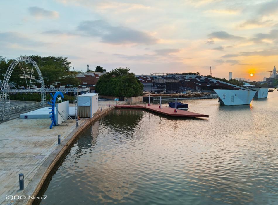 iqooneo7天玑9000测评,iqoo7亲测