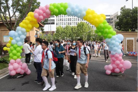 合肥南门小学家长开放日,家校共遇花开家长会