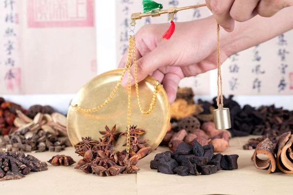 黄芪搭配其他中药材能有什么作用,黄芪与10种药材巧妙搭配效果