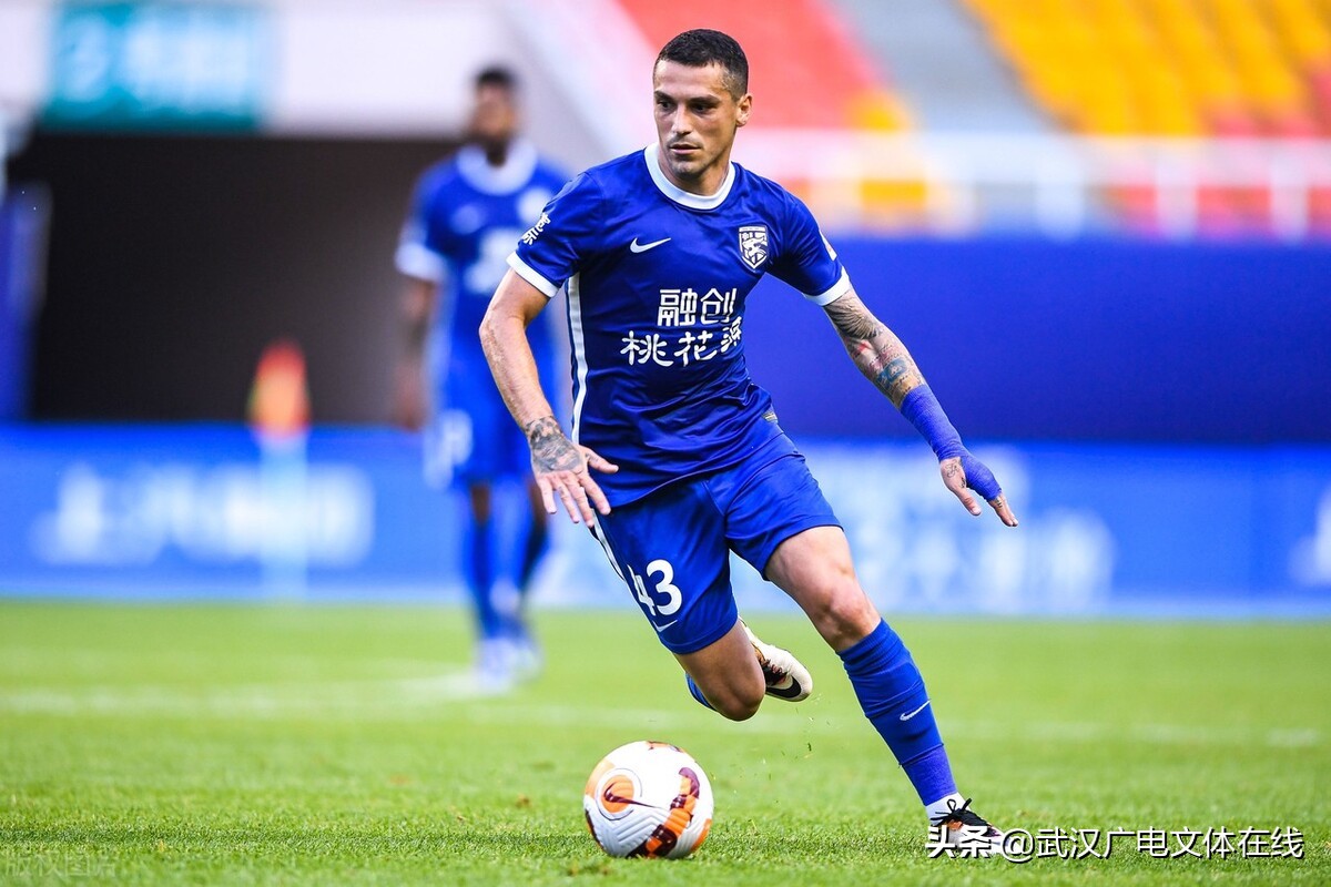 斯坦丘点球破门视频,斯坦丘直接任意球破门纪录