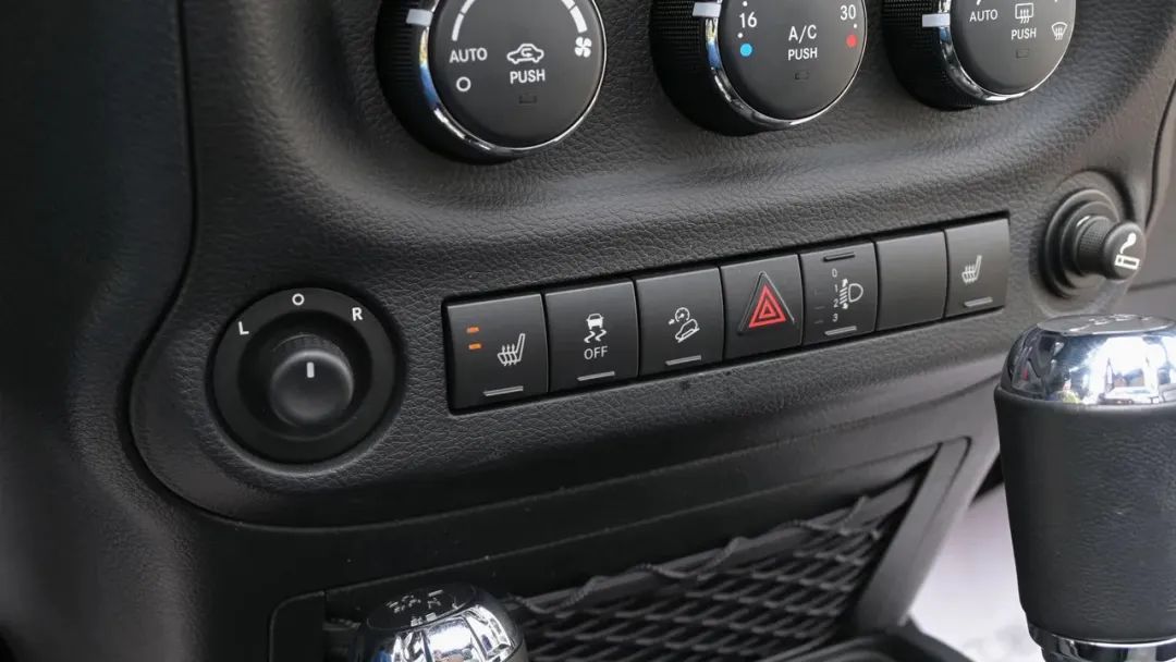 纯爷们二手车,jeep牧马人洛阳二手