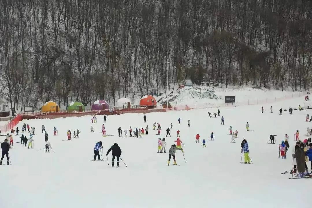 武汉周边滑雪场排名,武汉九峰山滑雪场开放时间