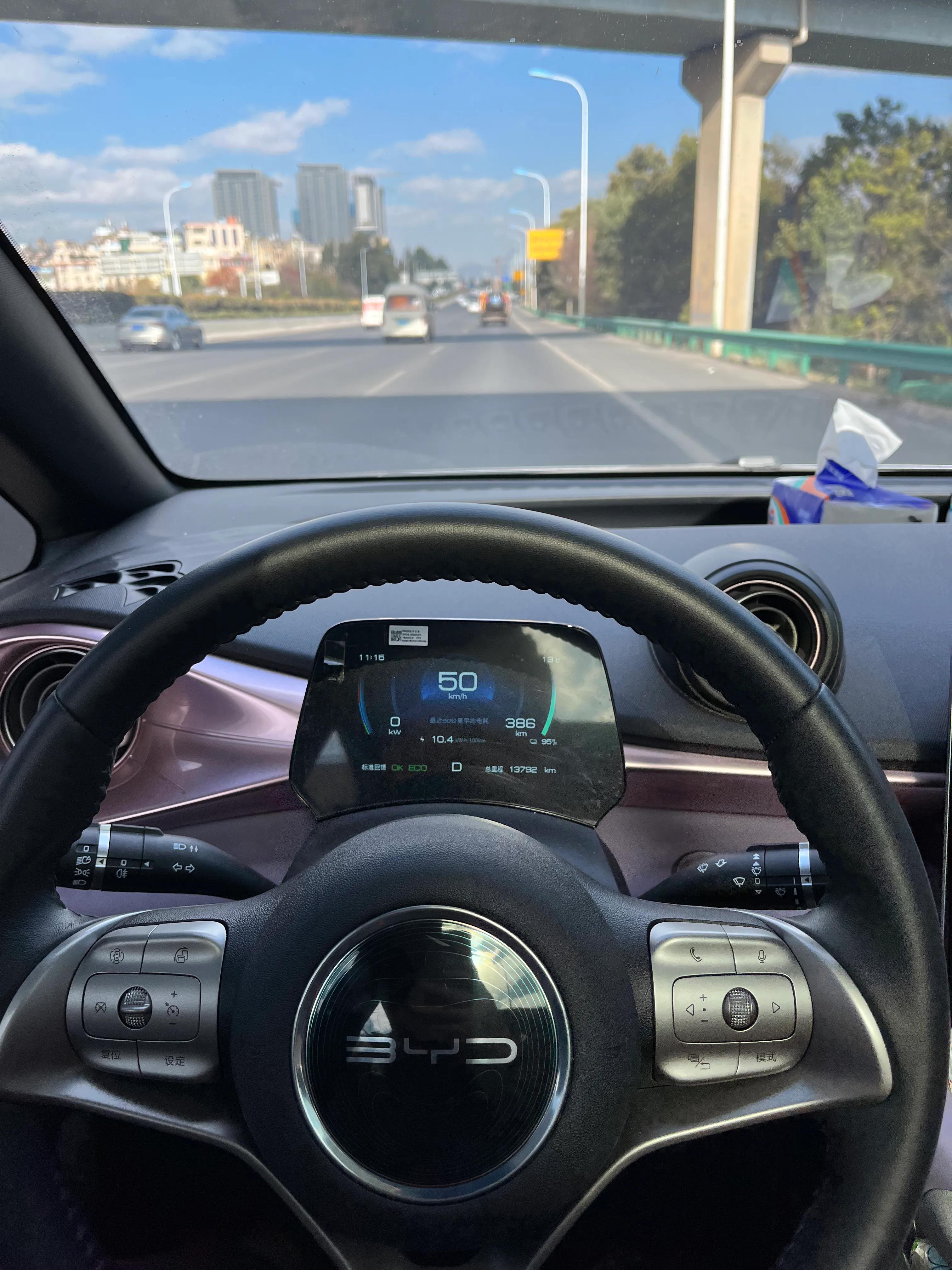 十万级电动车最优选择比亚迪海豚,新能源比亚迪海豚高速续航实测