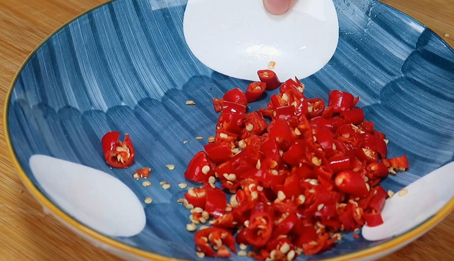 香菇酱好吃的做法,香菇酱怎么做简单又好吃