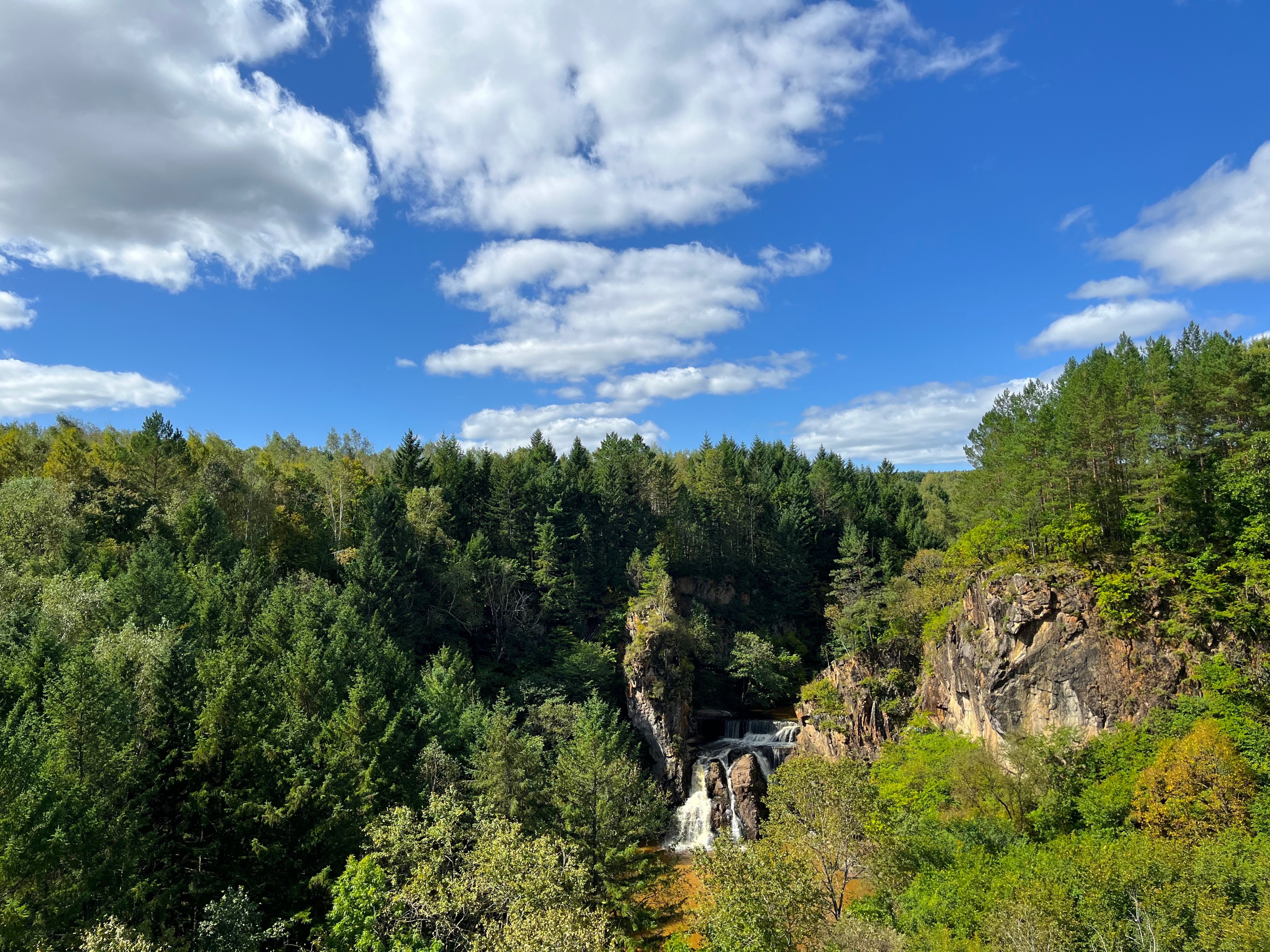 夫妻自驾11000公里,夫妻两人自驾游最新视频