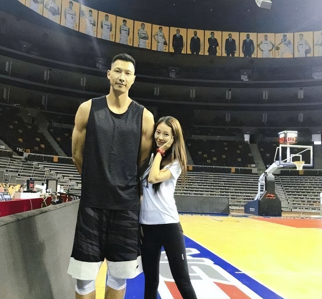 cba太太团抢戏颜值耐打,cba惊艳美女