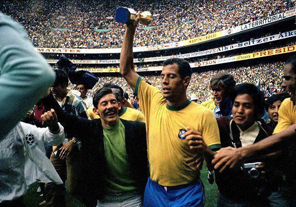 巴西有没有止步过16强的纪录,为什么巴西那么厉害过不了八强