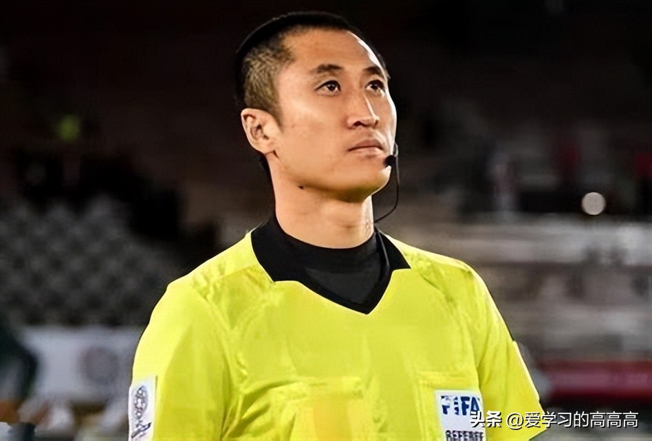 c罗指责对手消极比赛,c罗怒斥裁判图片