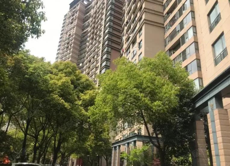 虹口区曲阳地段好的楼盘,虹口曲阳豪庭优缺点