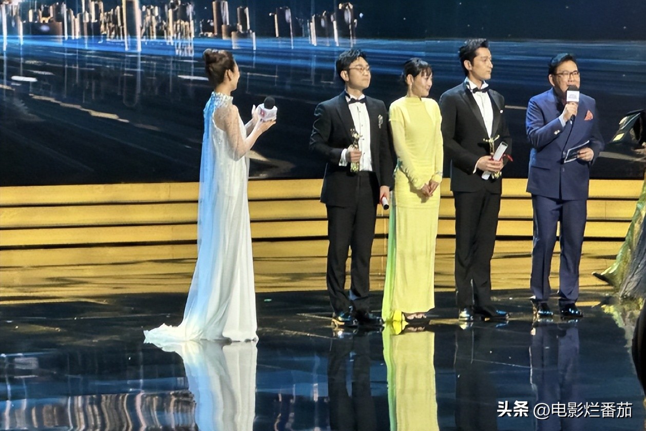 “草根”大鹏终获影帝，他身上的三个“未解之谜”，是时候解开了