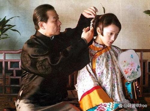 橘子红了二太太宣布怀孕,橘子红了二太太怀孕回乡下炫耀