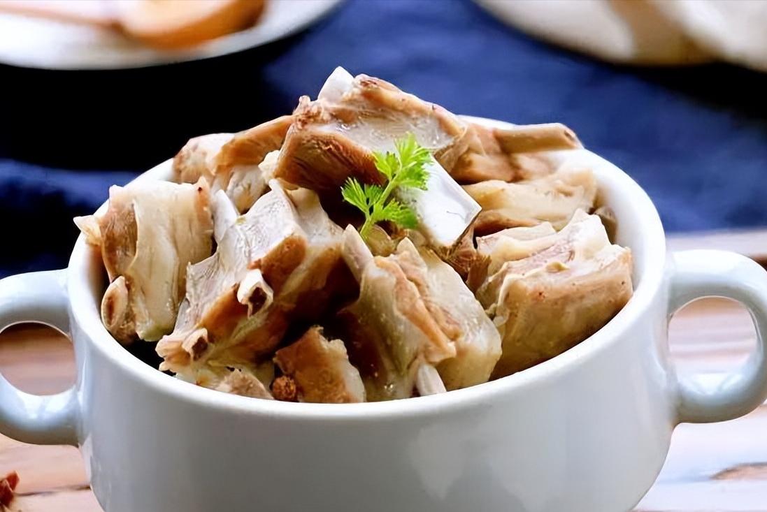 回民炖牛肉为什么好吃,回民炖羊肉最正宗的做法