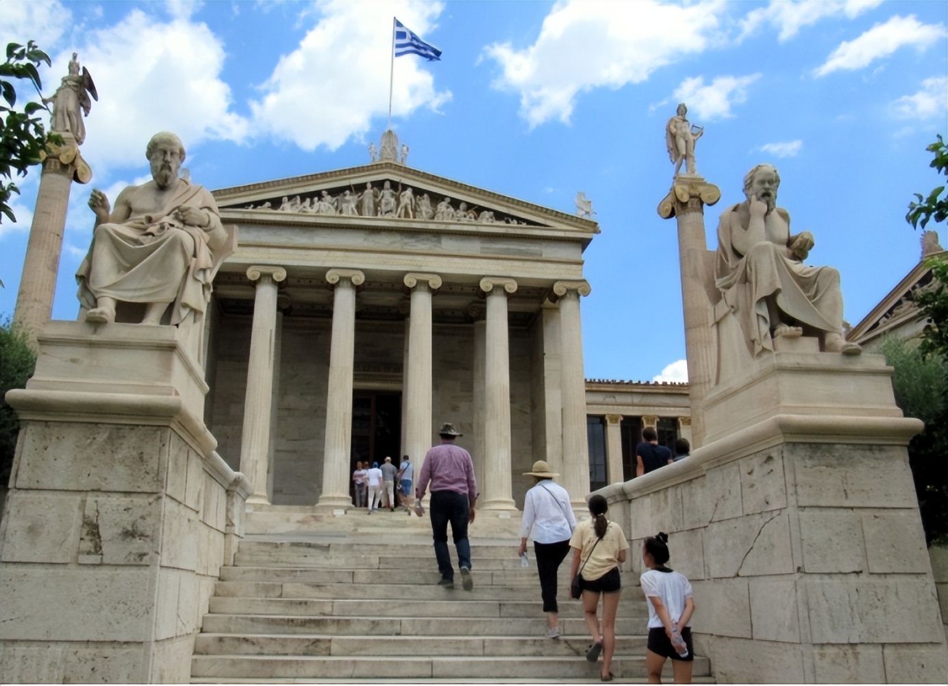 卡塔尔没有穷人的国家吗,卡塔尔打工赚钱吗