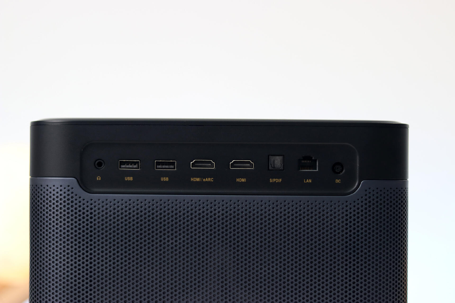 3000左右极米坚果当贝投影哪个好,当贝x5和坚果n1spro4k真实测评