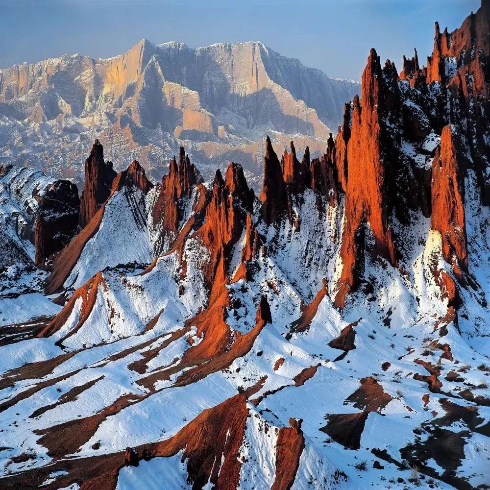 《黄河》中篇小说:彩旦六爷