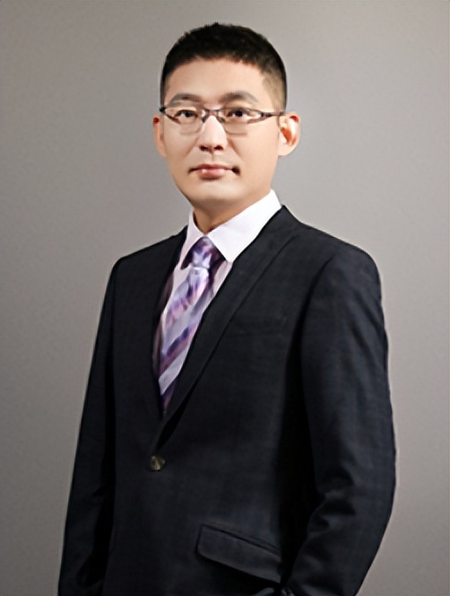 从“风云学长”，到央视主讲专家！他变身“灵魂画手”，任教名校！