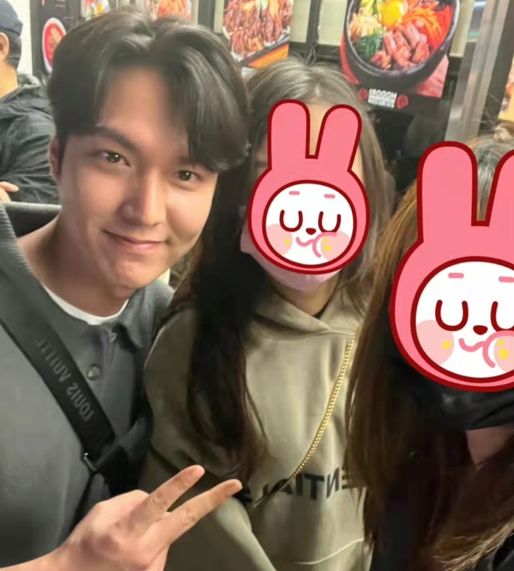 曾经很帅现在发福的男明星,曾经很胖的男明星现在很帅