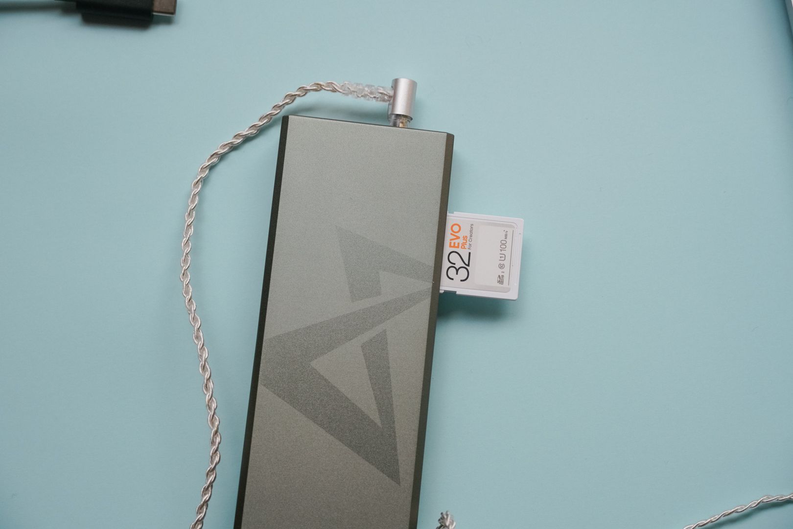 一次性解决macbook接口不足-IKKOITX01扩展坞体验