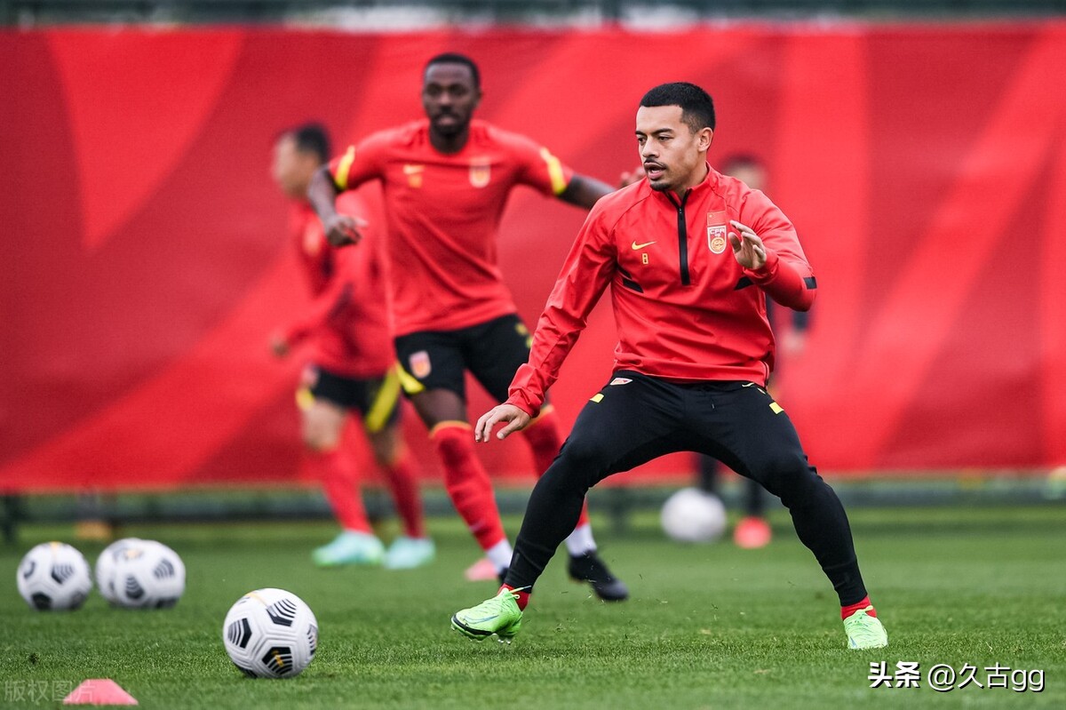 “李戌源”继续发威！扬科维奇还没到任，“婆婆”已念两遍紧箍咒