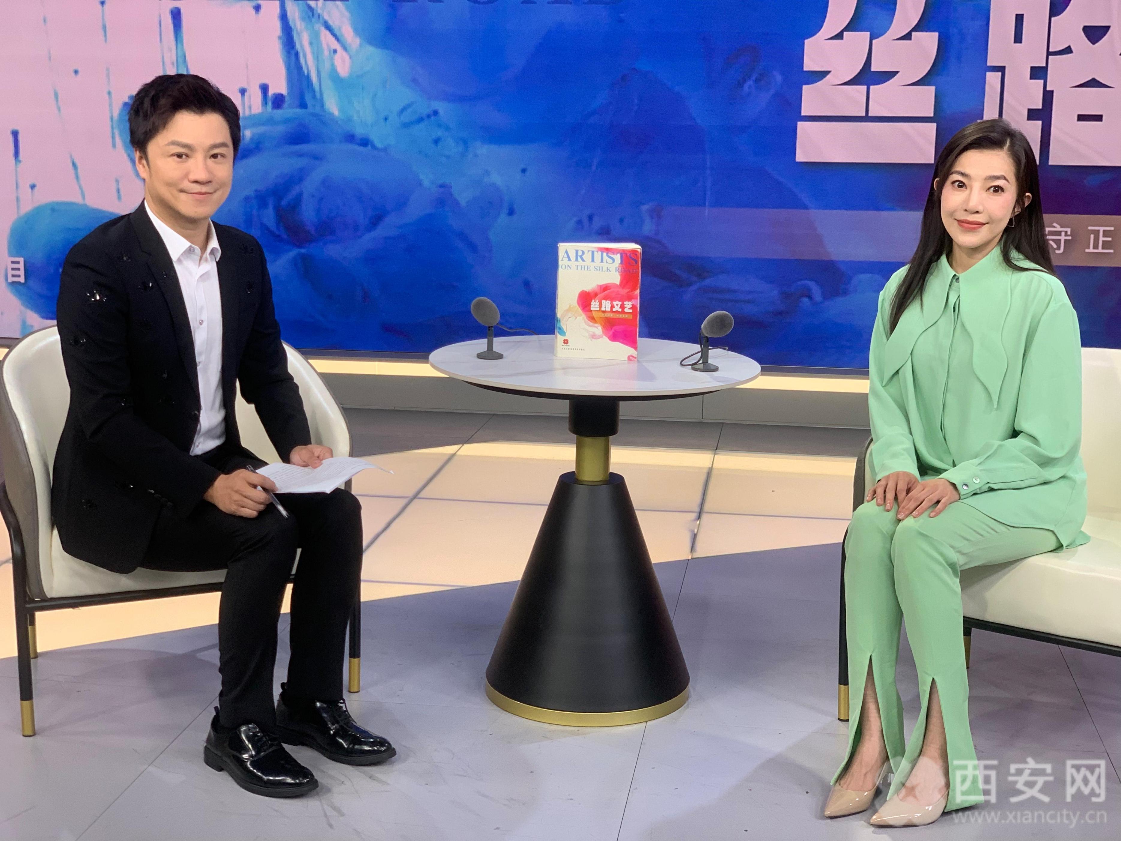 喻越越唱丝路完整版,喻越越乘风破浪春晚