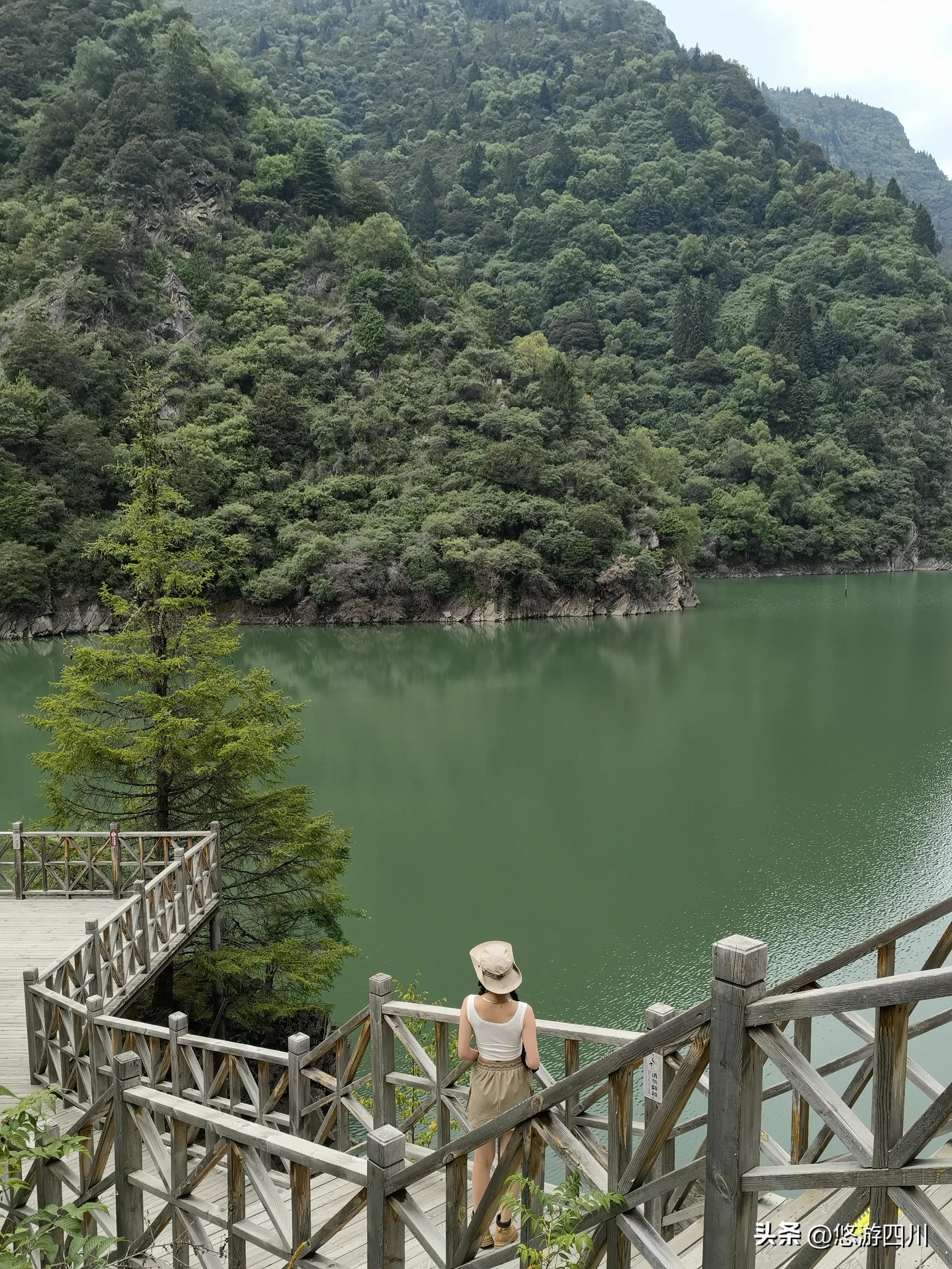 茂县坪头羌寨农家乐避暑,四川茂县避暑