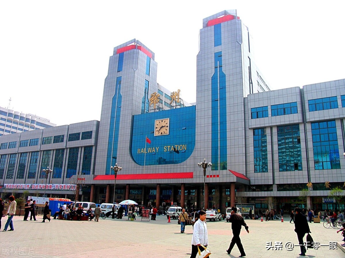 高铁商务座免费餐食的车次,高铁商务车有免费餐食吗