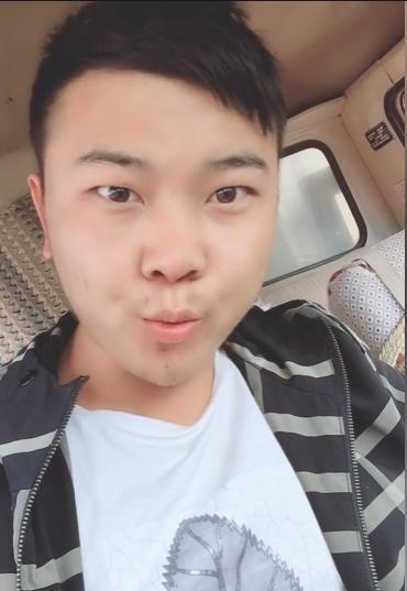 小伙自创台球杆法挑战丁俊晖,仙人杆法挑战丁俊晖原视频