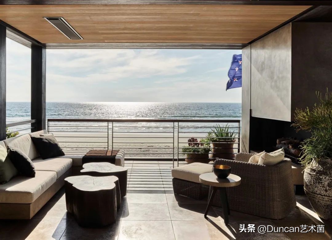 西雅图LucasInterior古朴隐逸的度假住宅