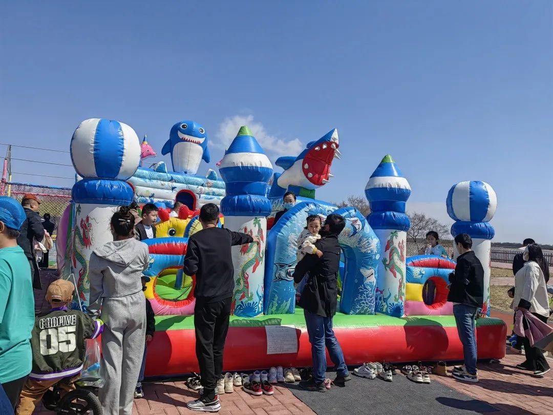 六一儿童节半天假期享受亲子时光,童趣童真日常遛娃