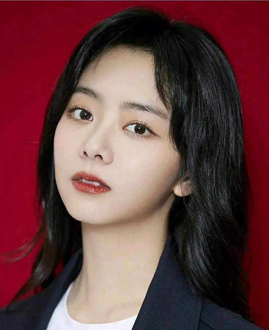 刘亦菲和宋轶谁更美,刘亦菲宋轶最新写真