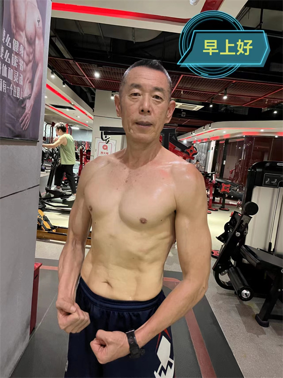 排球运动员速写,刘武人物