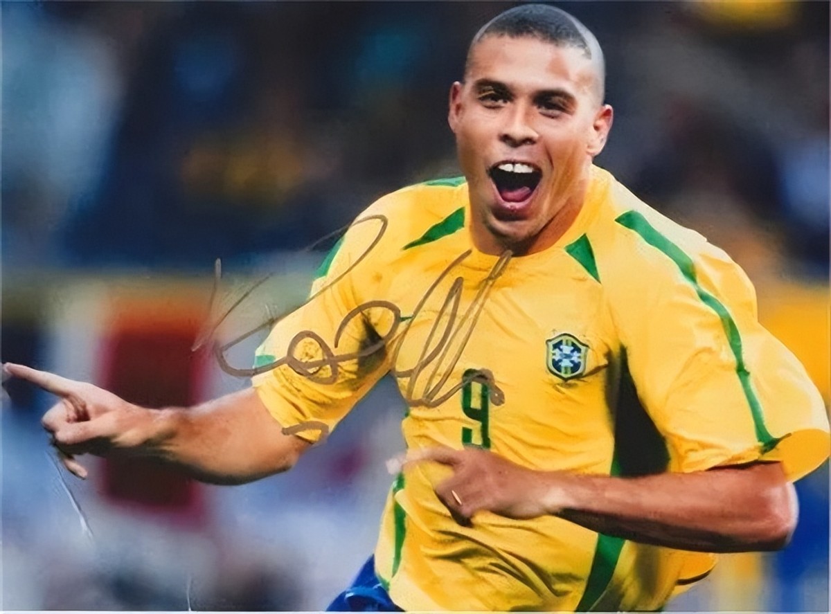 罗纳尔多大罗身家,罗纳尔多2012年在哪个俱乐部