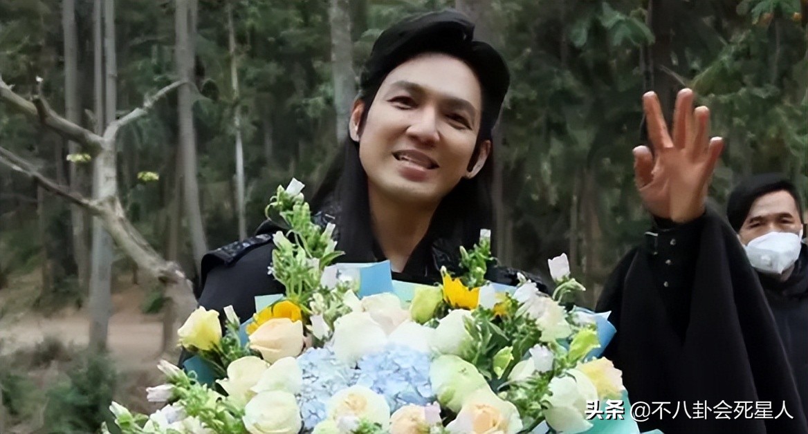 男星整容的有哪些,因为整容逆天改命的男明星