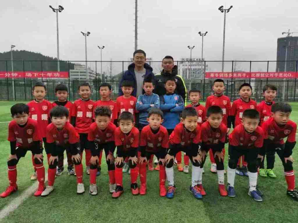 少年中国|革命老区遵义的校园足球筑梦人：让孩子们看到希望