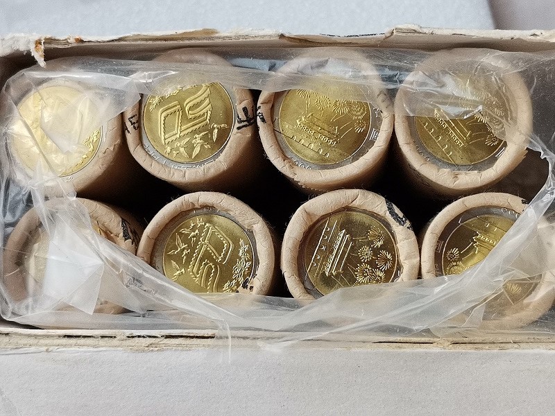 中国八大系列纪念币,中华人民共和国纪念币珍藏图片