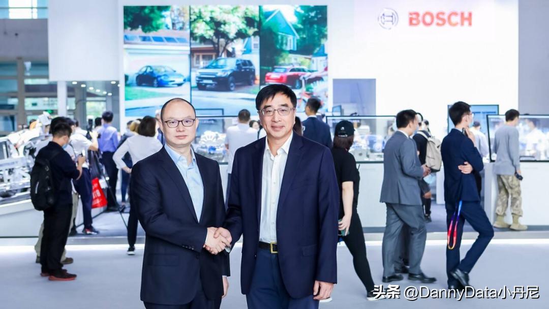 小马聊科技,大小马聊科技