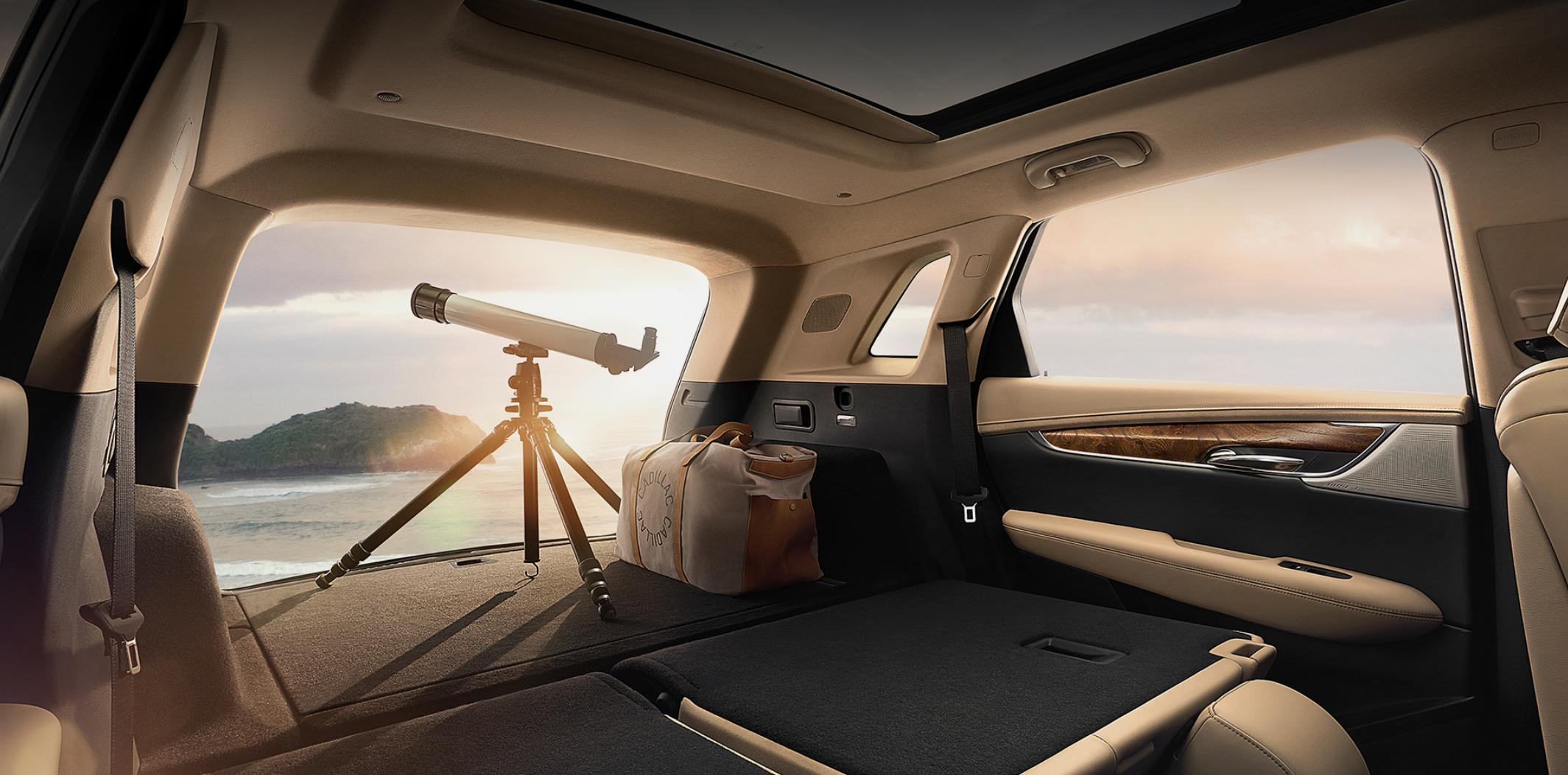 2023凯迪拉克xt5,凯迪拉克2023款xt5曼哈顿灰蜂鸟版