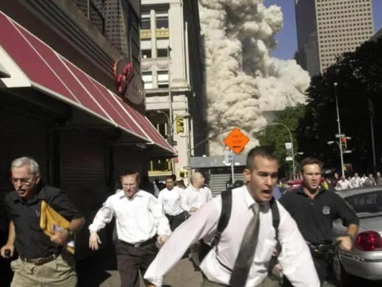 纽约911纪念广场设计,911遗址新建大楼