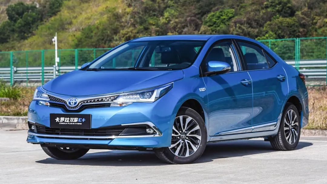 全新一代amgc43曝光,性能炸裂双门四座实拍amgc43轿跑