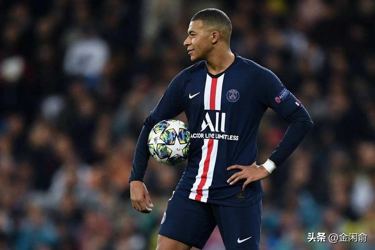 足坛姆巴佩,姆巴佩甩掉变性模特女友