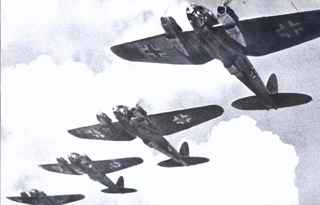 为什么德国二战闪电战输给了苏联,德国闪电战战术打法