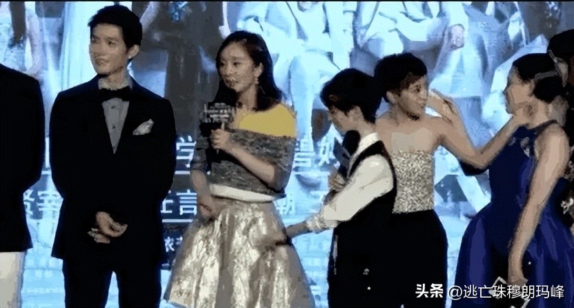 娱乐圈中被骗得最惨的女明星,娱乐圈里有哪些假戏