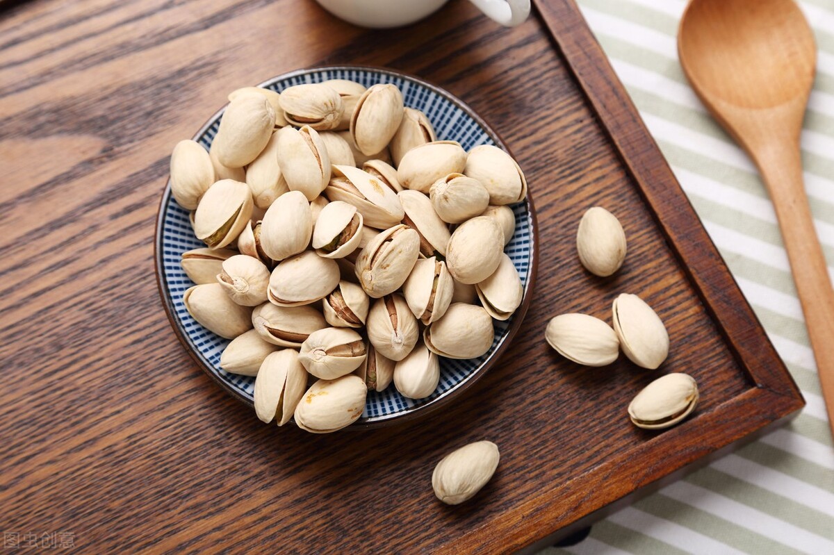 换季避免起痘快来试试这个方法,夏季超实用防痘9妙招