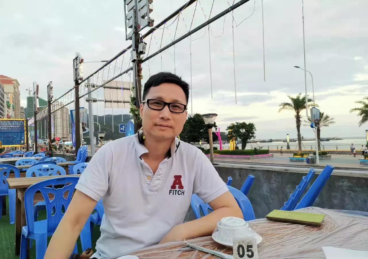 广东演技的天花板却无戏可拍,郁郁不得志的蒙伟明现在怎样了