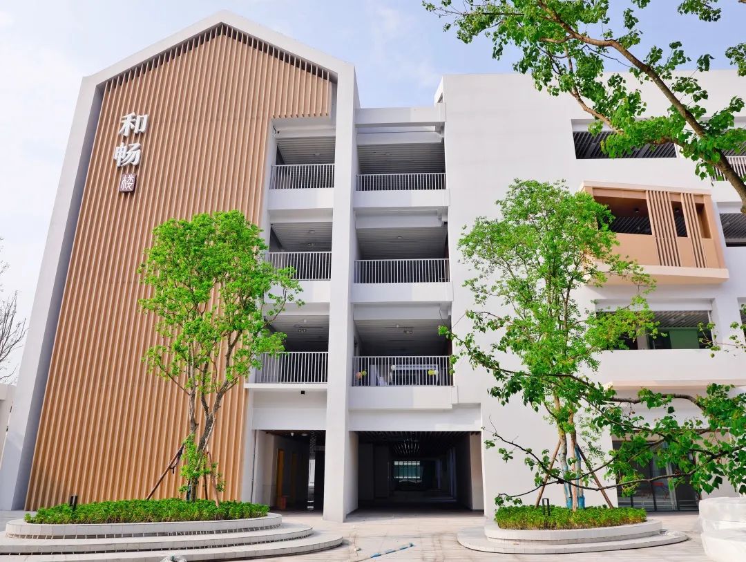 新津石笋街小学是挂名还是分校,石笋街小学新津分校待遇怎么样