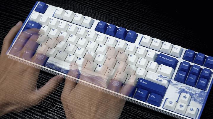 国潮遇上科技，DIY键盘乐趣满满，睿匠青花瓷机械键盘开箱