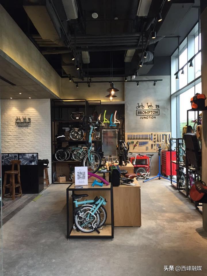 靠卖萌,年赚6亿!这个“大玩具”,掏空*男猛**钱包