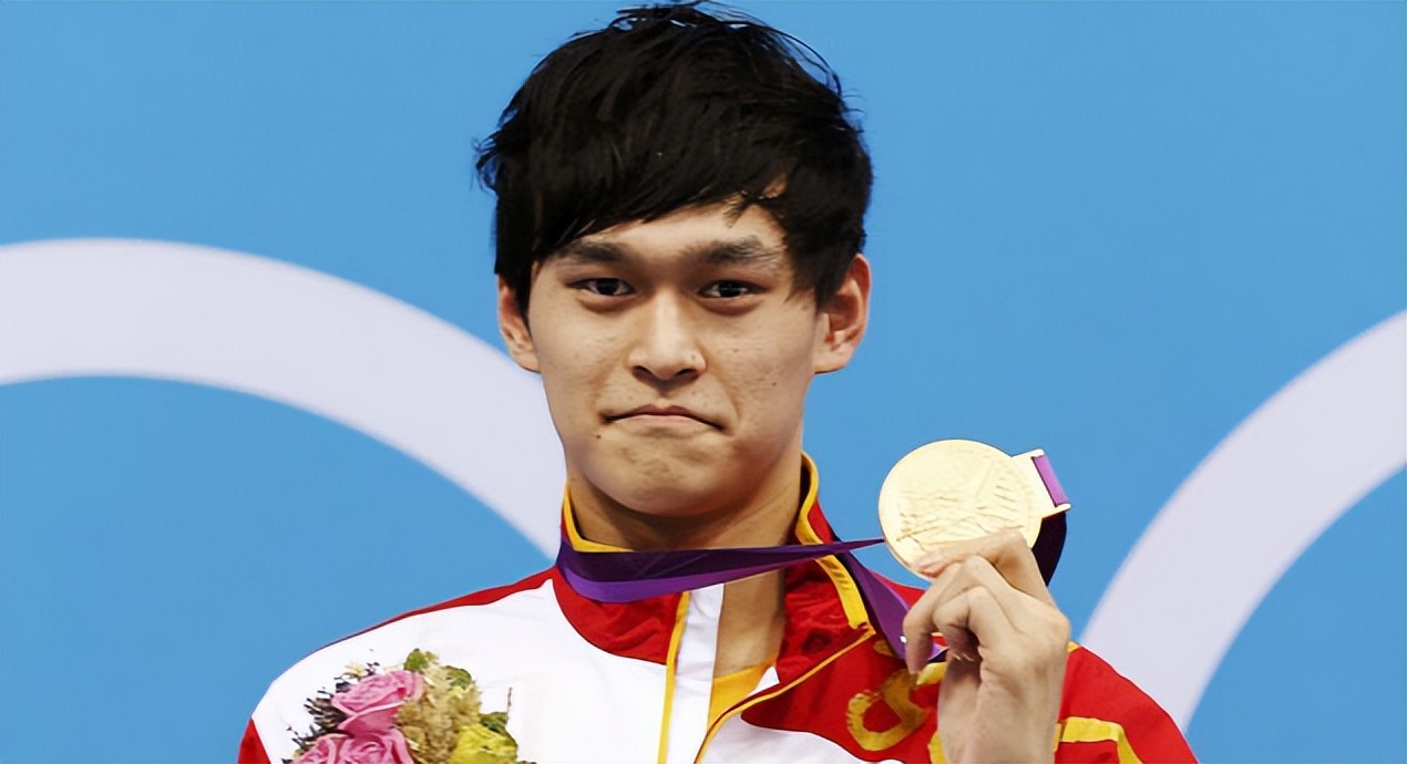 姚明刘翔李娜丁俊晖合影,丁俊晖姚明刘翔